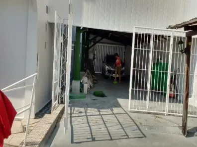 Casa com 5 Quartos à venda, 720m² no Santo Antônio, Manaus