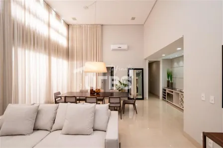 Casa de Condomínio com 4 Quartos à venda, 250m² no Jardins Verona, Goiânia