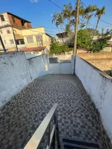 Sobrado com 2 Quartos para alugar, 80m² no Campo Grande, Rio de Janeiro