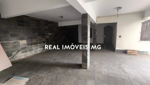 Casa com 6 Quartos para alugar, 500m² no Santo Antônio, Belo Horizonte
