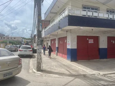 Prédio Comercial para alugar, 60m² no Centro, Camaçari