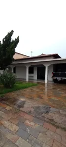 Casa com 4 Quartos para alugar, 250m² no Ingá, Betim