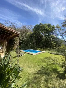 Casa de Condomínio com 4 Quartos para venda ou aluguel, 400m² no Cuiabá, Petrópolis