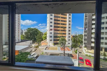 Sala Comercial para alugar, 32m² no Graça, Salvador
