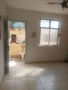 Casa com 1 Quarto para alugar, 49m² no Centro, Nova Iguaçu