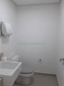 Sala Comercial para alugar, 61m² no Centro, Caxias do Sul