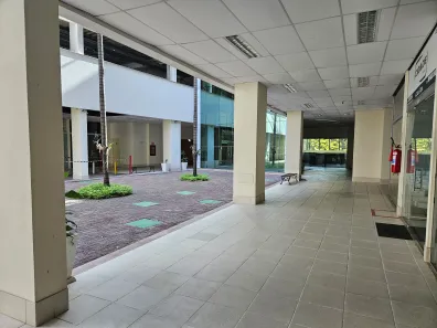 Ponto Comercial para alugar, 30m² no Pechincha, Rio de Janeiro