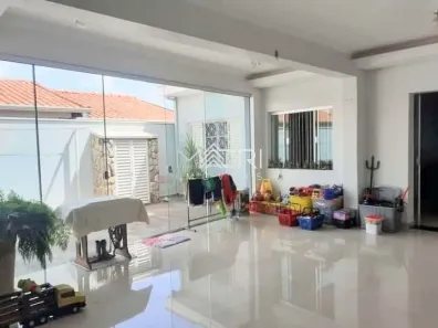 Casa com 3 Quartos à venda, 245m² no Jardim dos Ipês, Araraquara