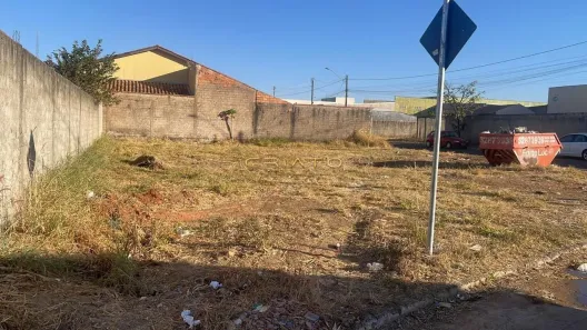 Lote/Terreno à venda, 380m² no Setor Central, Abadia de Goiás