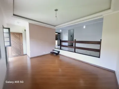 Sobrado com 4 Quartos para alugar, 213m² no Jardim Carlos Cooper, Suzano