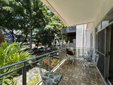 Apartamentos com cozinha à venda na Avenida Afonso de Taunay - Barra da ...