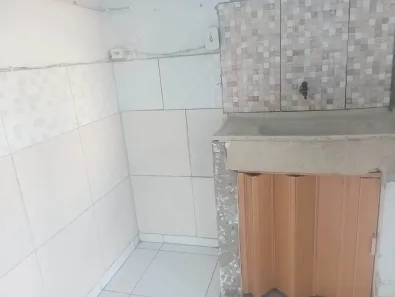 Kitnet com 1 Quarto para alugar, 30m² no Bento Ribeiro, Rio de Janeiro