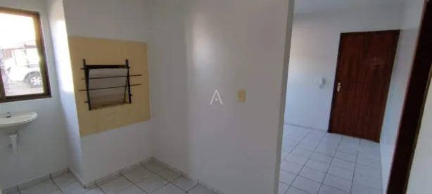 Apartamento com 2 Quartos para alugar, 55m² no Centro, Toledo