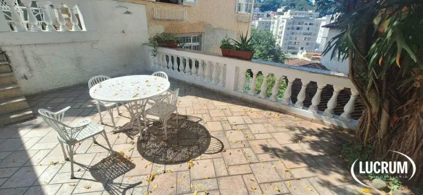 Casa com 3 Quartos para alugar, 300m² no Laranjeiras, Rio de Janeiro
