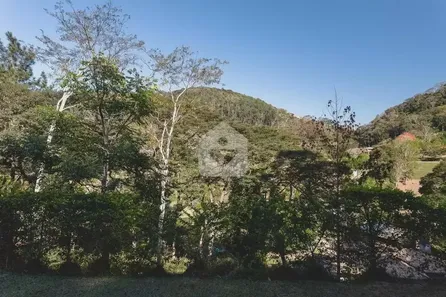 Casa com 5 Quartos para venda ou aluguel, 435m² no Pedro do Rio, Petrópolis