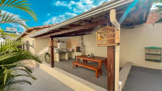 Casa com 3 Quartos para alugar, 150m² no Heliópolis, Belo Horizonte