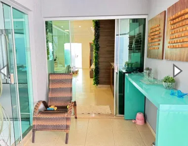 Casa de Condomínio com 3 Quartos para alugar, 250m² no Jardins Madri, Goiânia