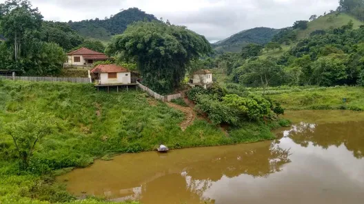 Fazenda/Sítio com 3 Quartos à venda, 59800m² no , Passa Vinte