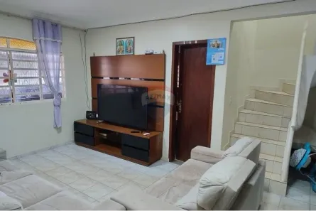 Sobrado com 4 Quartos à venda, 135m² no Samambaia Norte, Brasília