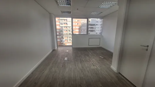 Sala Comercial para alugar, 22m² no Barra Olímpica, Rio de Janeiro