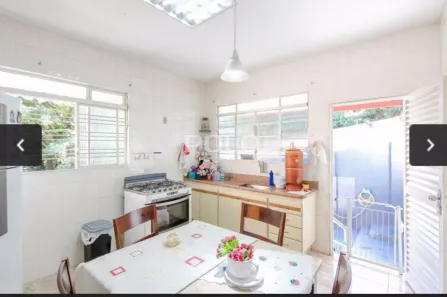 Sala Comercial com 6 Quartos à venda, 300m² no Setor Aeroporto, Goiânia
