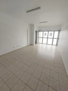 Sala Comercial à venda, 44m² no Centro, Caxias do Sul