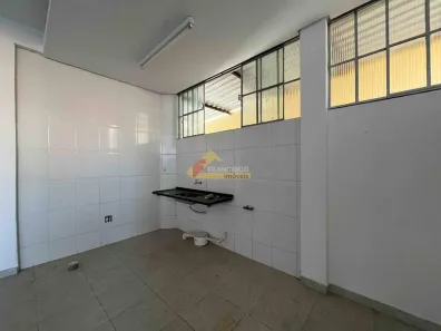 Ponto Comercial para alugar, 120m² no Casa Nova, Divinópolis