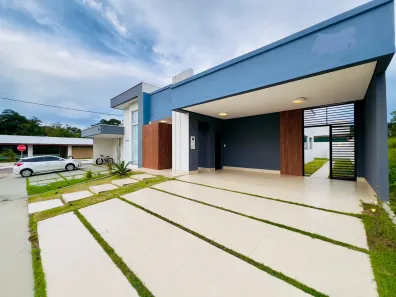 Casa de Condomínio com 3 Quartos à venda, 180m² no Ponta Negra, Manaus