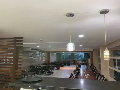 Ponto Comercial para alugar, 180m² no Vila Canária, Salvador