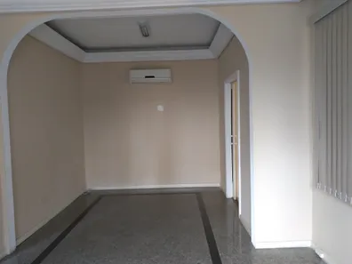 Imóvel Comercial com 3 Quartos para alugar, 10m² no Centro, Nova Iguaçu