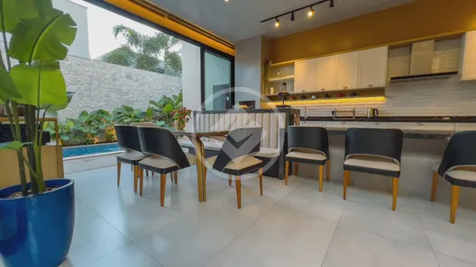 Casa de Condomínio com 3 Quartos à venda, 244m² no Jardins Verona, Goiânia