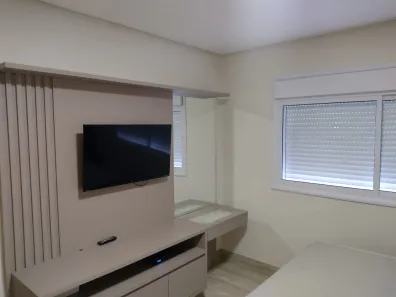 Casa de Condomínio com 3 Quartos para alugar, 350m² no Jardins Madri, Goiânia