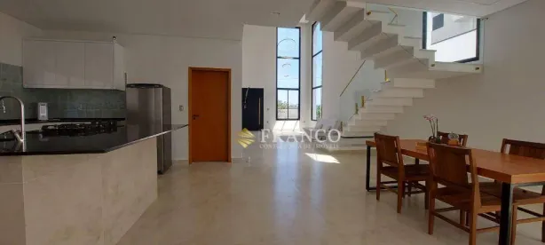 Casa de Condomínio com 4 Quartos para venda ou aluguel, 174m² no Loteamento Residencial Fazenda Casa Grande, Taubaté