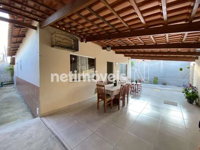 Casa com 3 Quartos à venda, 228m² no Califórnia, Florestal