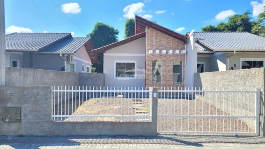 Casas à venda em Indaial, SC - Viva Real