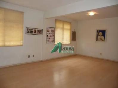 Sala Comercial à venda, 131m² no Santo Antônio, Belo Horizonte