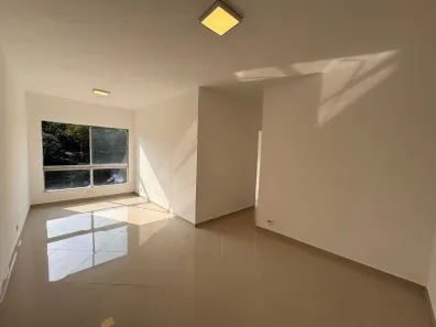 Apartamento com 2 Quartos para venda ou aluguel, 60m² no Pechincha, Rio de Janeiro