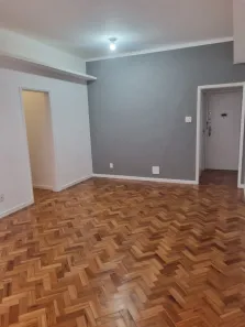 Apartamento com 2 Quartos para alugar, 77m² no Copacabana, Rio de Janeiro