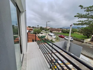 Sobrado com 3 Quartos para alugar, 120m² no Campeche, Florianópolis