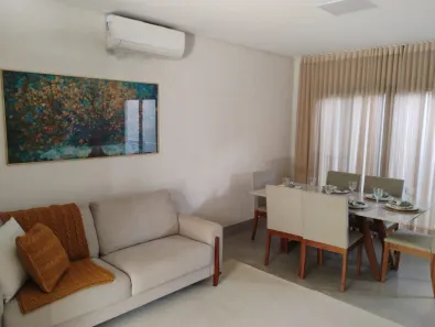 Sobrado com 3 Quartos para alugar, 160m² no Vila Rosa, Goiânia