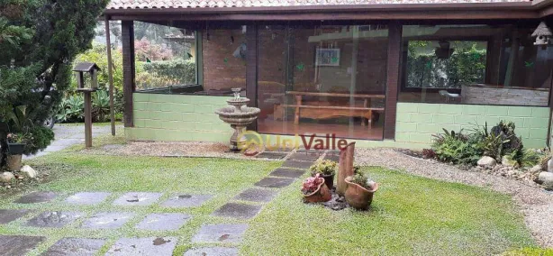 Casa de Condomínio com 3 Quartos à venda, 274m² no Portal Mantiqueira, Santo Antônio do Pinhal
