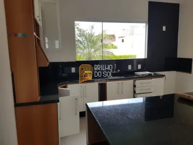 Casa de Condomínio com 4 Quartos à venda, 280m² no , Porto Seguro