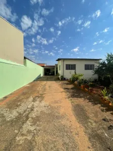 Casa com 3 Quartos à venda, 158m² no Jardim Cosmopolitano, Cosmópolis