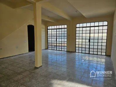 Casa com 3 Quartos para venda ou aluguel, 156m² no Centro, Paranavaí