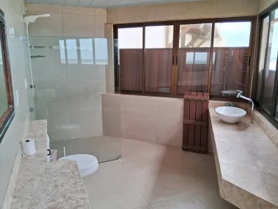 Casa de Condomínio com 4 Quartos para venda ou aluguel, 200m² no , Nísia Floresta