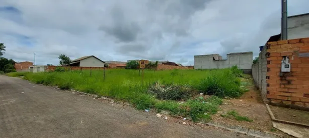Lote/Terreno à venda, 300m² no , Abadia de Goiás