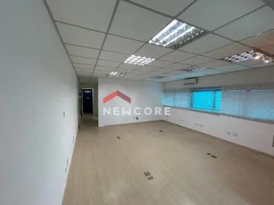 Sala Comercial à venda, 60m² no Vila Bocaina, Mauá
