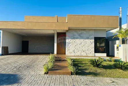 Casa de Condomínio com 3 Quartos à venda, 201m² no Loteamento Jardins Siena, Araguaína