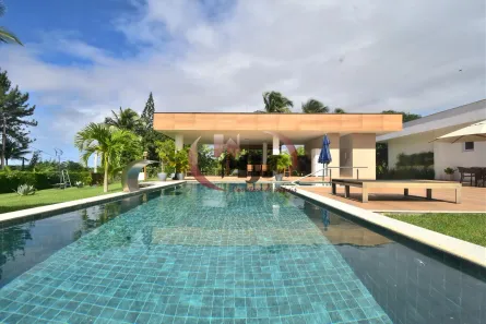 Casa de Condomínio com 6 Quartos à venda, 900m² no Portão, Lauro de Freitas