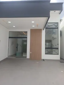 Casa com 3 Quartos para alugar, 110m² no Parque 10 de Novembro, Manaus